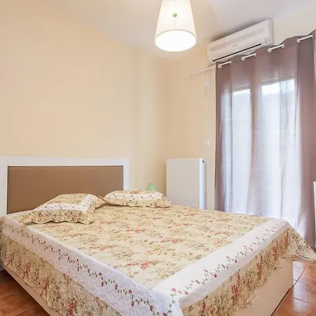 Vafkeri Apartments شقة