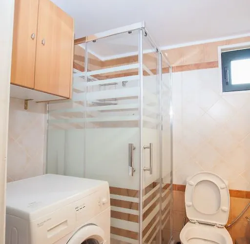 Vafkeri Apartments شقة Vavkerí