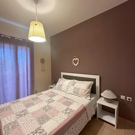 Vafkeri Apartments *