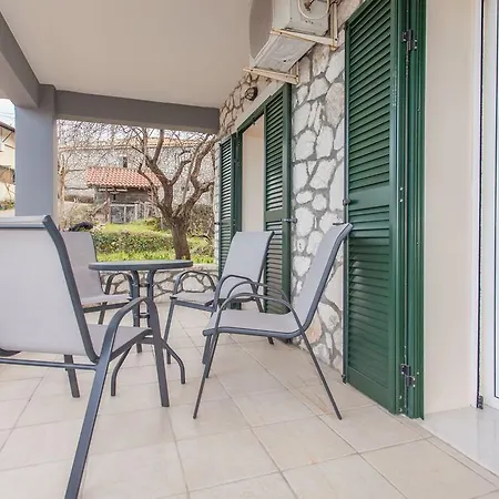 Vafkeri Apartments Apartmán