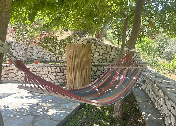 Vafkeri Apartments * Vavkerí